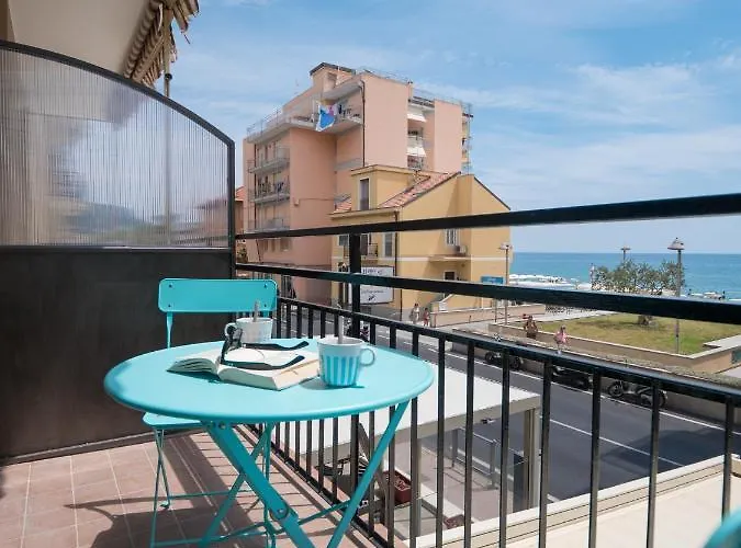 Lejlighed Babyaccommodation Family Experience Iii Pietra Ligure